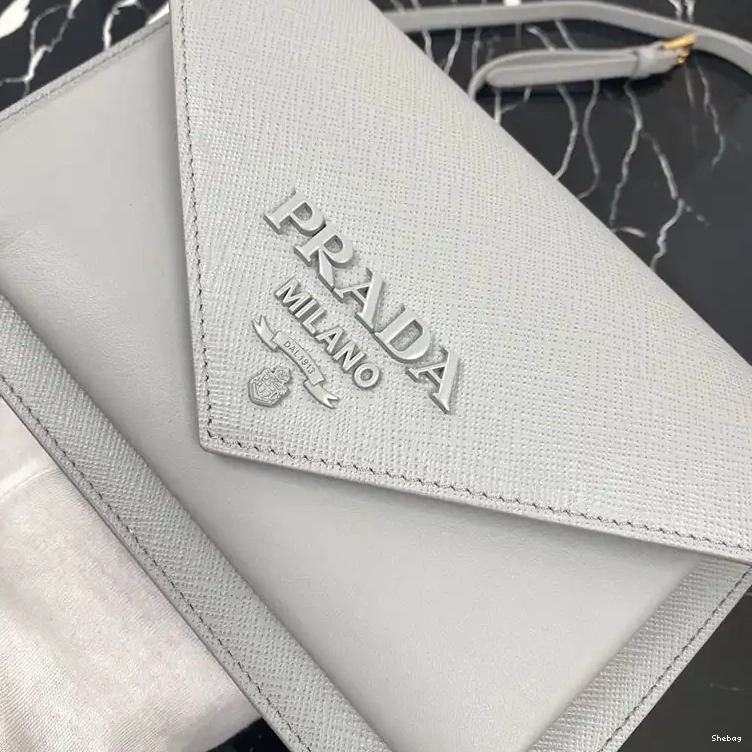 Prada 204B570063 Bags 0501